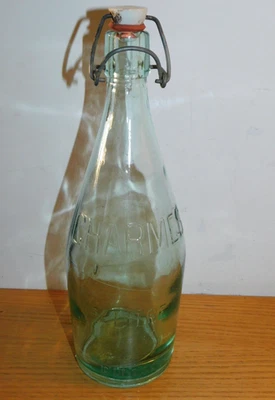 ancien BOUTEILLE EAU en verre 3/4 Litre Charmes déposé VOSGES 88130 vintage - Photo 1/4