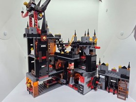 LEGO NEXO KNIGHTS Jestro's Volcano Lair 70323 Jestro's Evil Mobile 70316 As Is