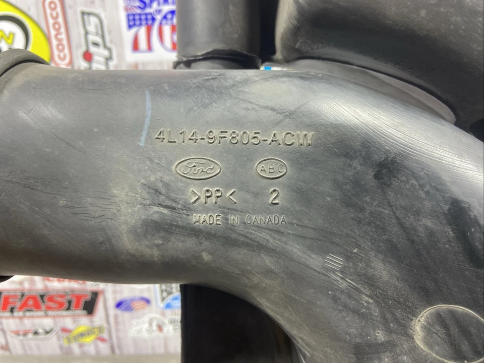 Caja resonadora de admisión de filtro de aire Ford Expedition 2003-04 2L14-9F805-ACW OEM Foto 4 de 4