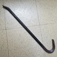 Vintage Stanley No. 124 Hi-Carbon Crowbar Wrecking Pry Bar 24 Inch Made in USA