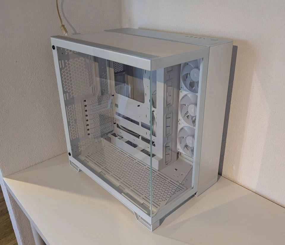 Case CORSAIR 6500X - ANCORA IN GARANZIA (ventole NON incluse) - Immagine 2 di 4