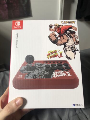 Hori Fighting Stick Mini: Street Fighter Edition (for Nintendo Switch)  Review