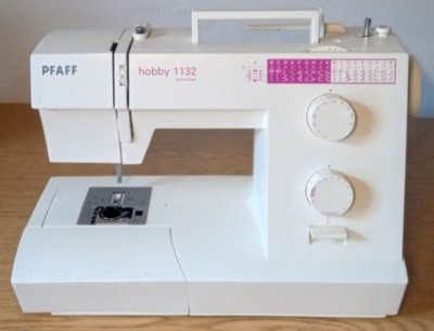 Pfaff Hobby 1132 German Design Sewing Machine for parts/Repair  no power cord