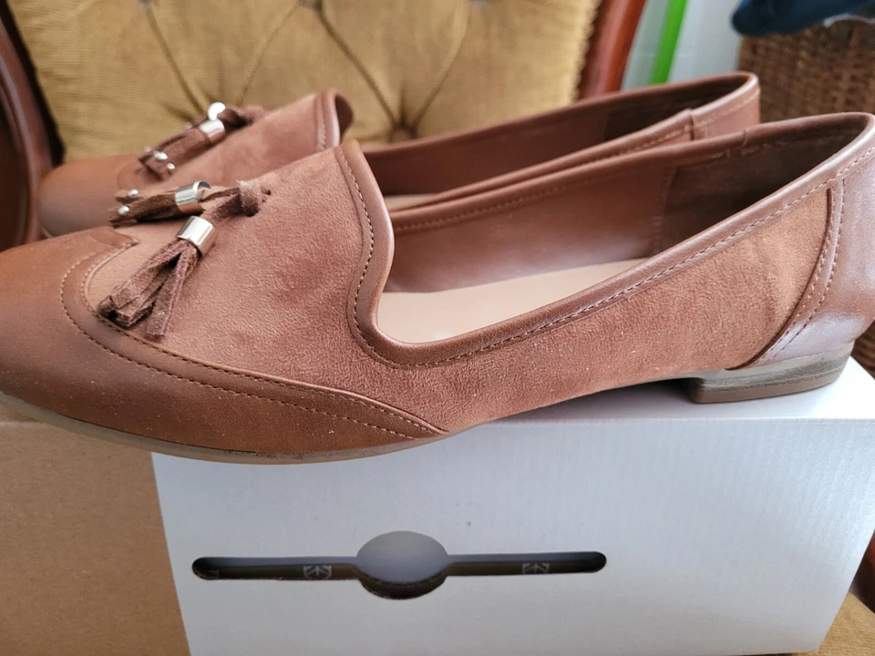 Call It Spring Ladies Tan Suede & Leather Ballerina,flats,Size 8 (41) BNIB - Image 3 of 4
