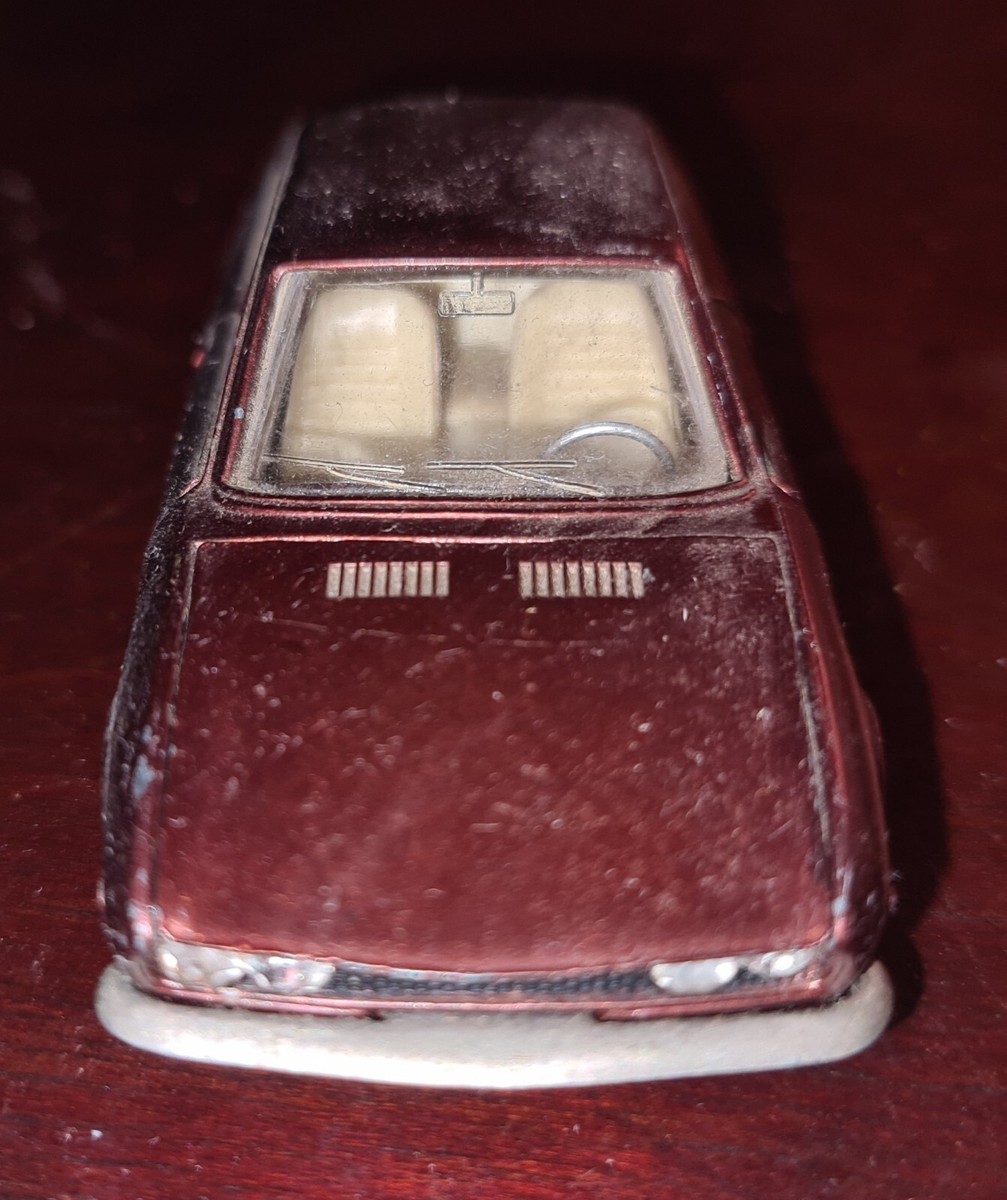 Pilen Seat Fiat 124 Sport Coupe No Dinky No Edil No Mercury No