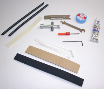 Tamiya 1:14 Freightliner Cascadia Evolution Tools Bag Screw Varnish T1L 
