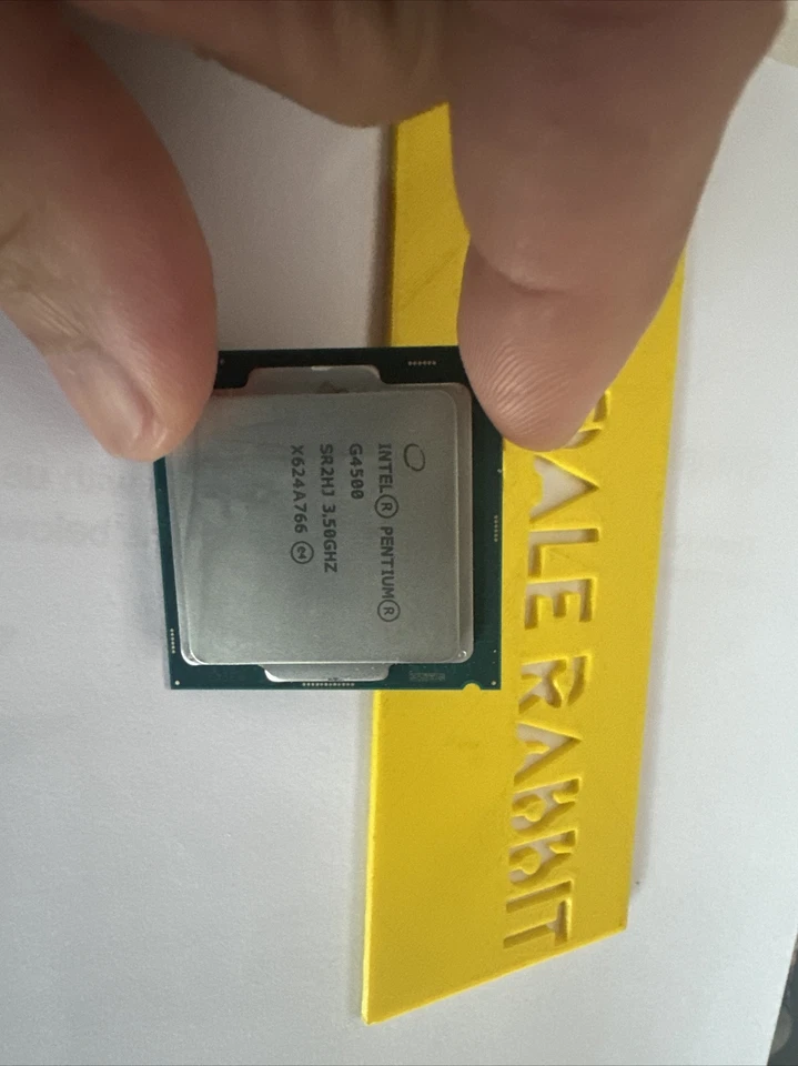 Intel Pentium Dual Core G4500 3.50GHz Socket LGA1151 Processor CPU (SR2HJ) - Image 3 of 3