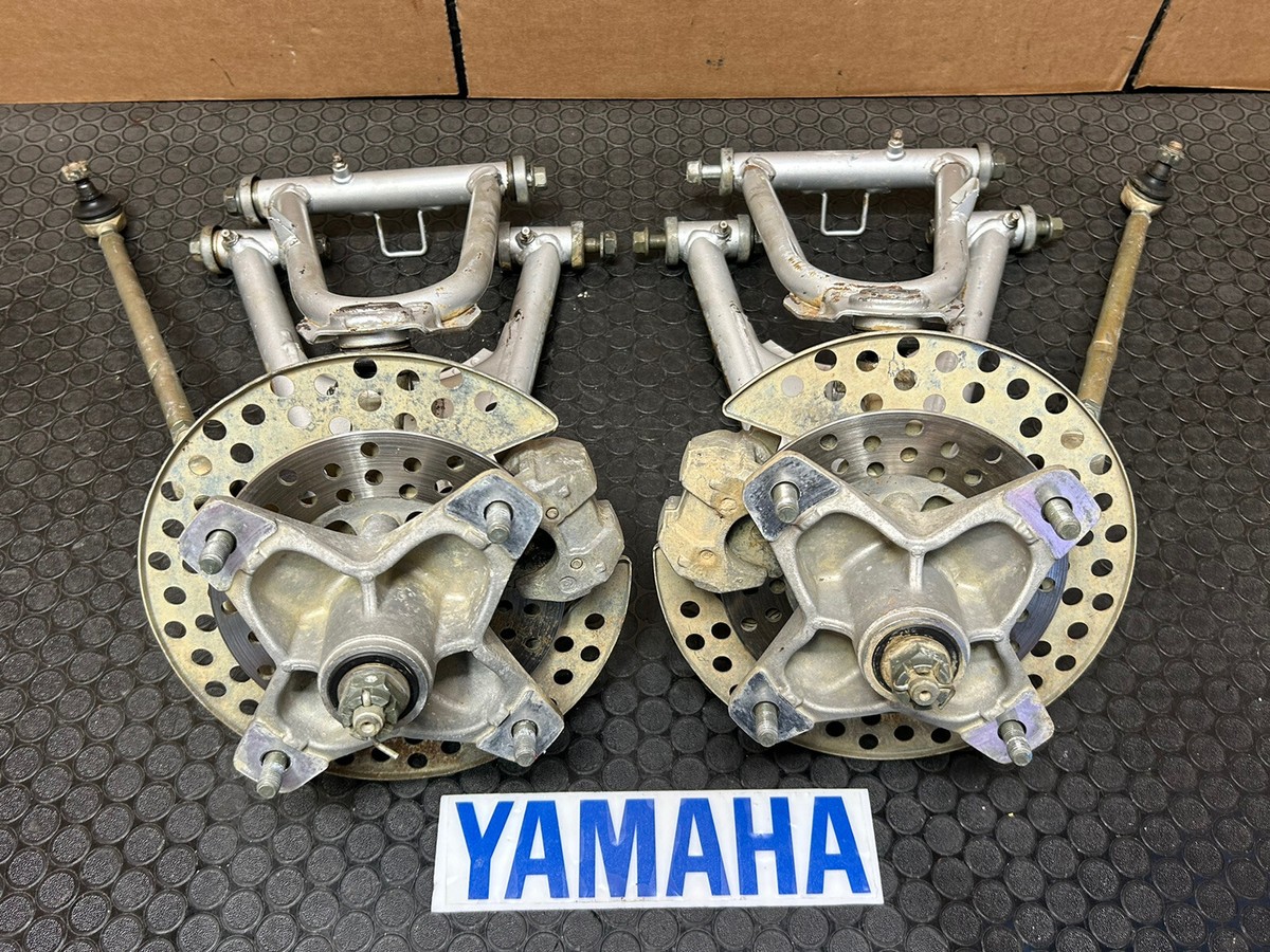 『HAMI VEN BLACK×SILVER』 Yamaha Banshee 350 YFZ 350 TITANIUM Lug Nut Complete Kit