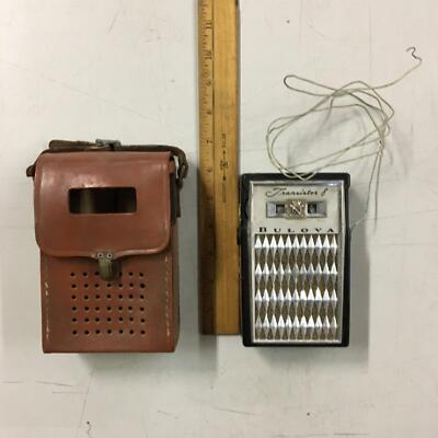Bulova Transistor 660 series battery operated pocket Radio w