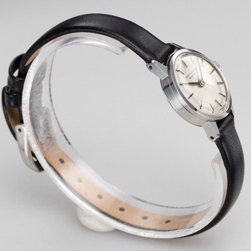 IWC Ladies Vintage Manual Silver Cocktail Mini Women Watch 20 mm - Picture 3 of 9