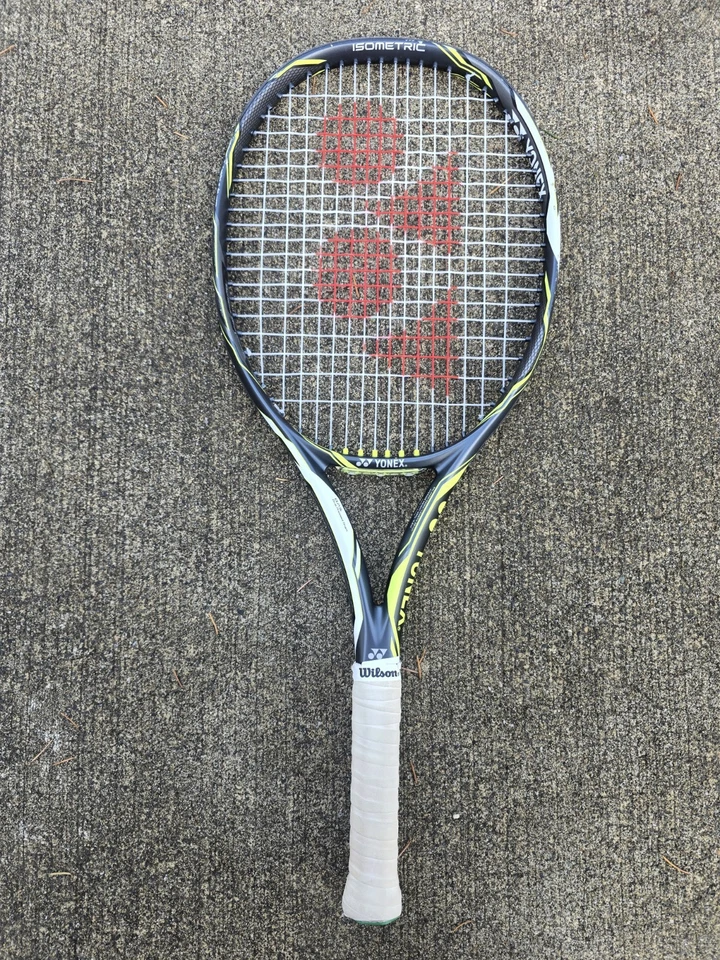Yonex Ezone DR 26 青少年网球拍无裂纹 - 二手状况良好 — 第 2/4 张图片