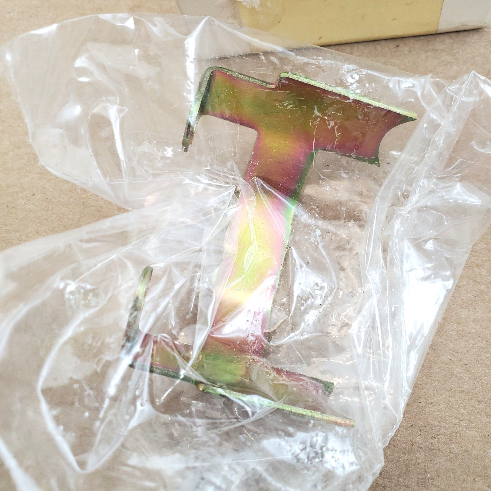 Vintage Military Oil Pressure Gauge 0-100 PSI / 0-690 kPa NOS 1991 P/N 748600181