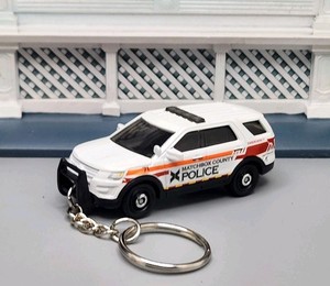 2016 Ford Interceptor Utility Police White Custom 1/64 Scale 🎁GREAT GIFT 🎁