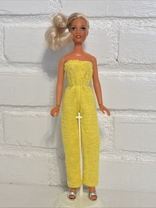 VTG 78’ Darci Cover Girl Blonde Fashion Doll MellowYellow/Lovely Lavender Kenner