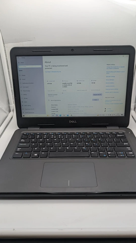 Dell Latitude 3300 · i3-7020U · 4GB · 128GB, photo 1 of 5