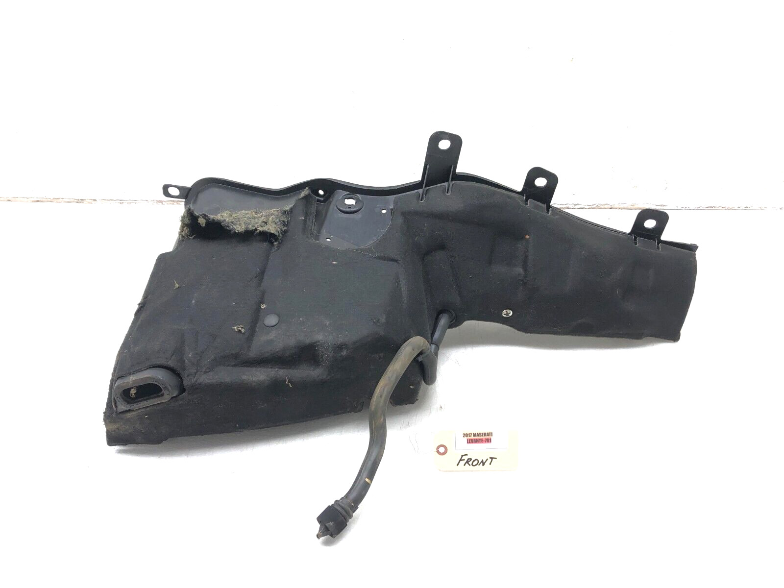 2017-2020 MASERATI LEVANTE FRONT WINDSHIELD WIPER COWL PANEL FACILITY TRAY OEM
