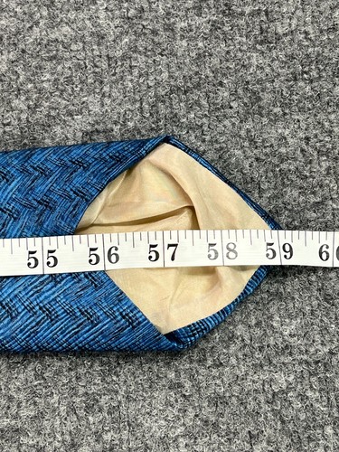 Bottega Veneta Tie Blue Geometric 100% Silk Necktie 3.75" Made in Italy 59" - Picture 3 of 8