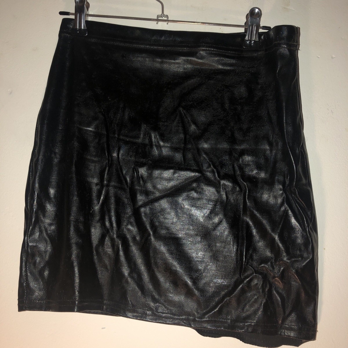 Boohoo Black Leather Vinyl PVC Short Mini Skirt Size XS UK