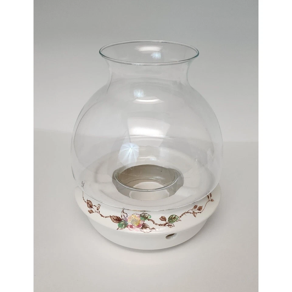 Un montón de candelabros votivos vintage de lámpara de huracán con globo de vidrio Foto 3 de 4