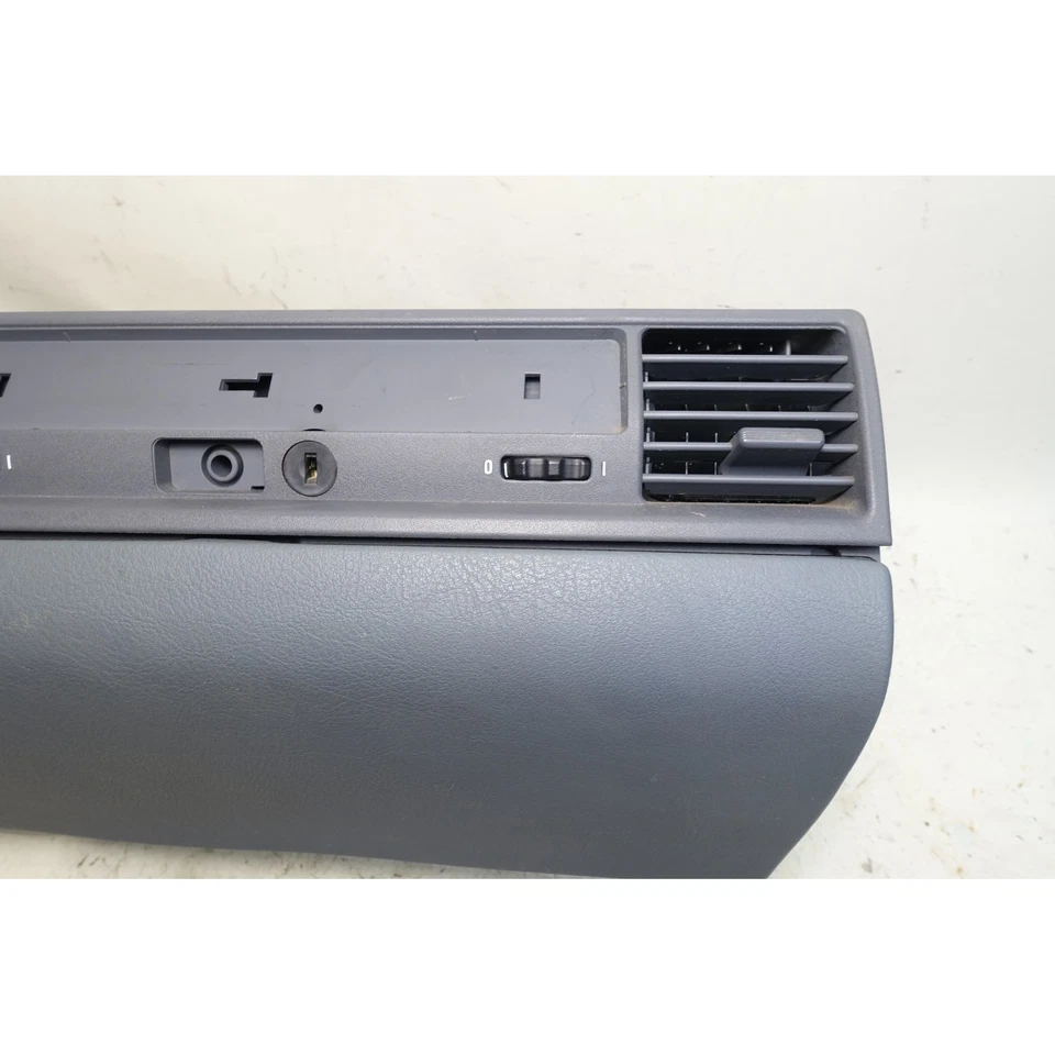 Damaged 1994-1999 BMW E36 3-Series Glove Box Assembly with Vents Grey OEM - Image 3 of 4