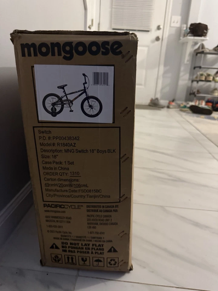 Bicicleta BMX Mongoose Rebel Kids 20 pulgadas - Negra Foto 2 de 3