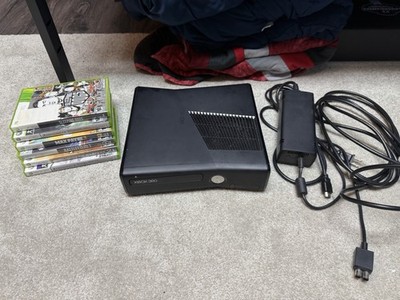 Microsoft XBox 360 S Console Bundle Model 1439 Tested Works (6 Games)