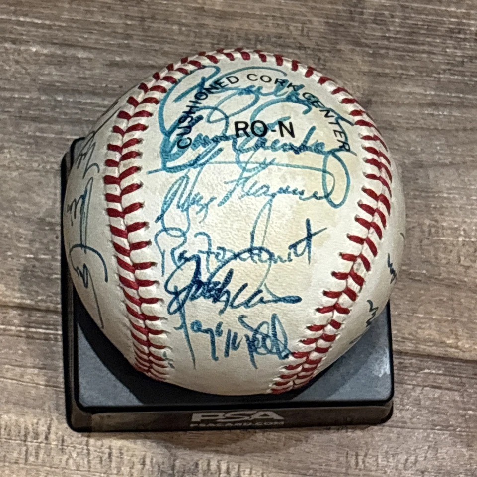 1985 Cubs Team 20-Signed ONL MLB Baseball Sandberg Eckersley Smith PSA Authentic - Image 2 of 4