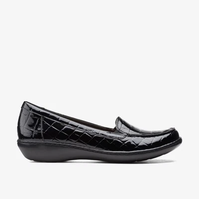 Clarks Womens Ashland Jam Black Patent/Crocodile Loafers,Slip Ons Patent