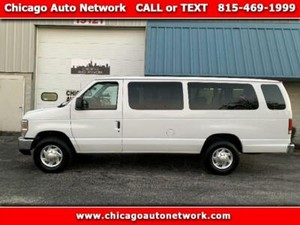 2013 ford van 15 passenger