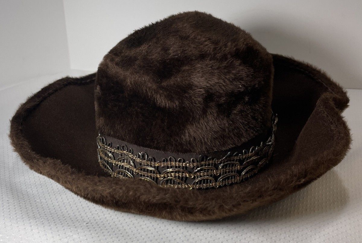 Duchess Italy Vintage Women’s Hat Soft Fur Brown Feathers Across Hat Gorgeous! Vintage 60s Duchess Womens Faux Fur Hat 22.5 in Neutral  main image 4