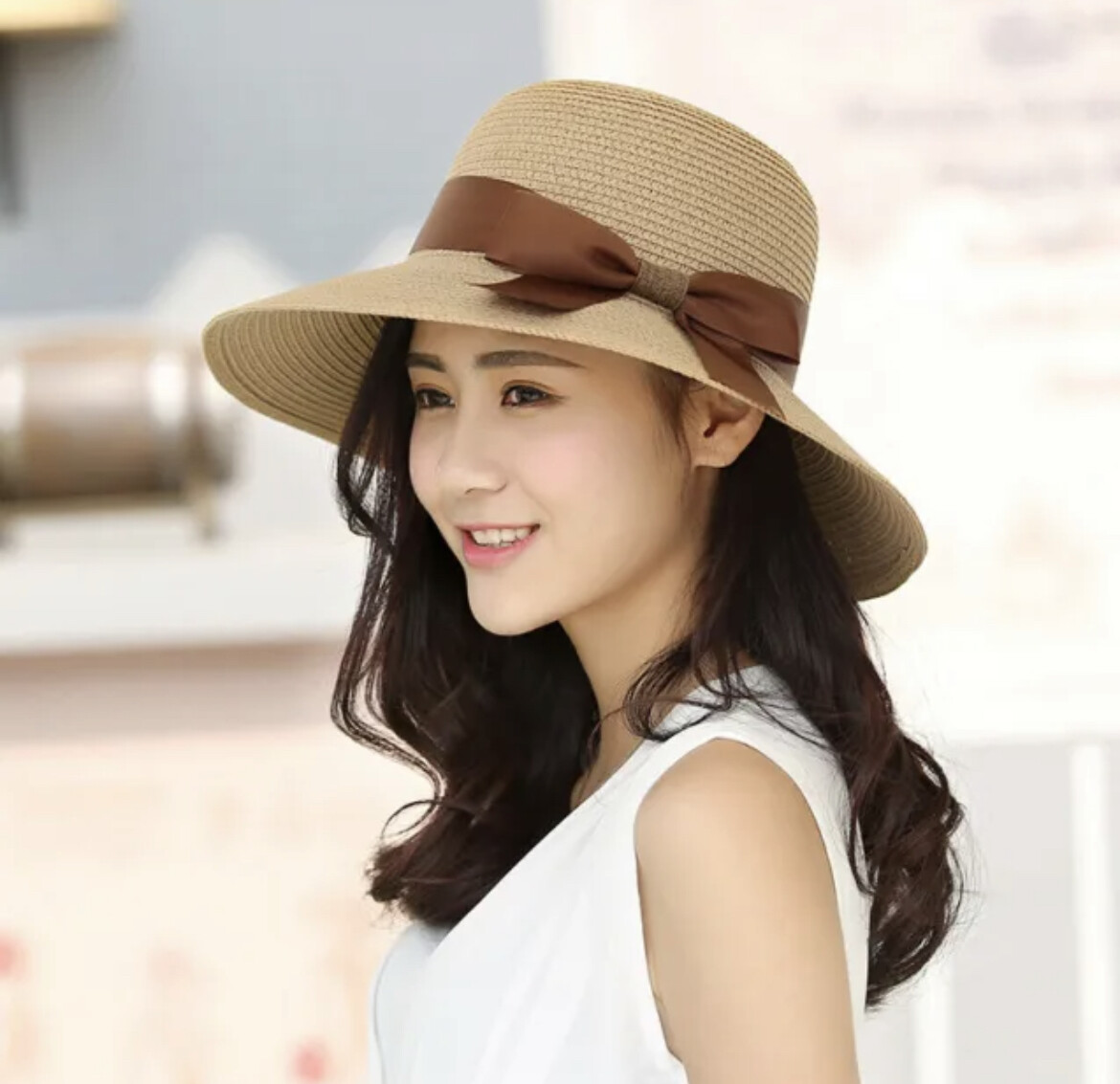 Women Floppy Sun Beach Straw Hats Wide Brim Packable Summer  display picture 1