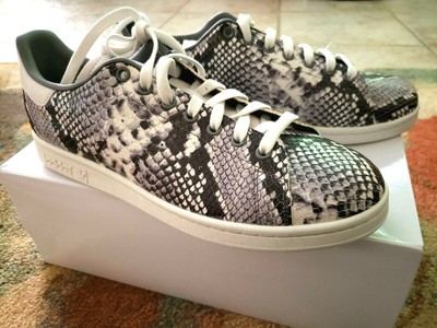 stan smith adidas snake