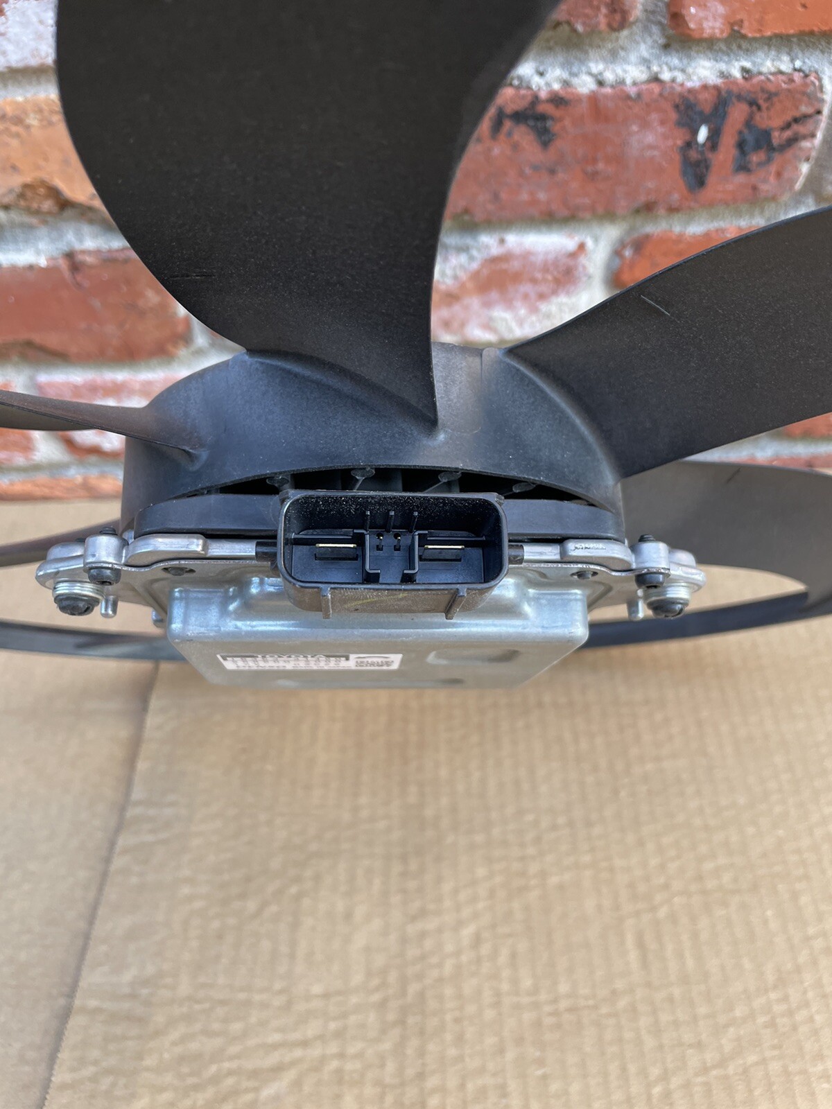 2018 2019 2020 Toyota Camry Radiator Cooling Fan Motor OEM 1636331490