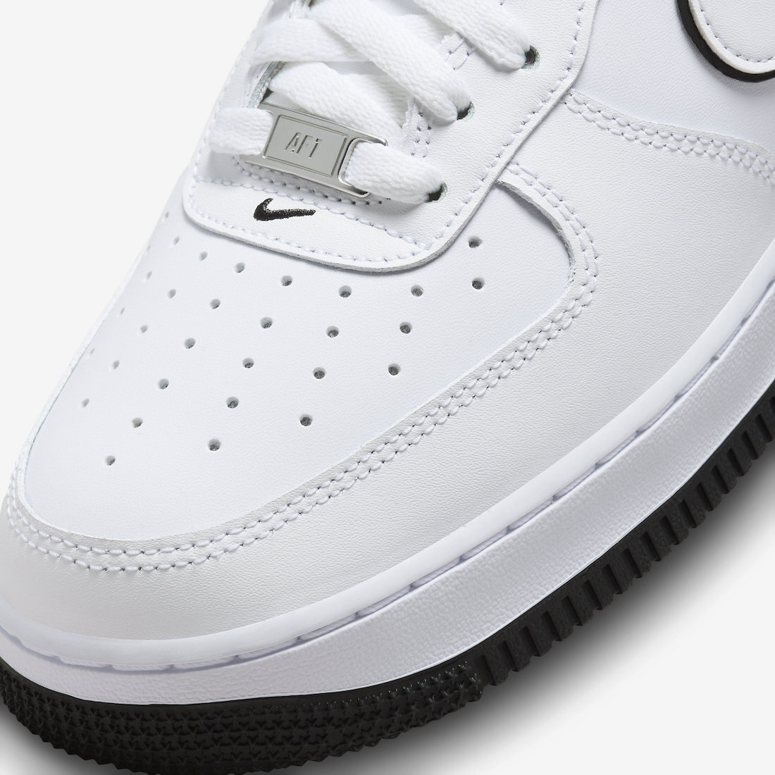 Nike Air Force 1 '07 Low White Black Outline Panda DV0788-103