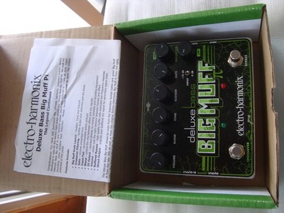 Electro-Harmonix EHX Deluxe Bass Big Muff Pi