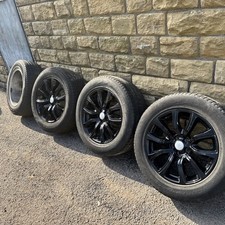 Range Rover Evoque Alloy Wheels and Tyres 235/60R18”  Set of x 4 L538