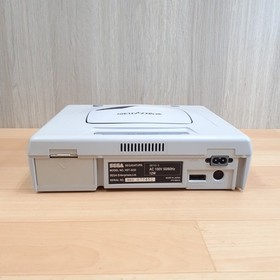 Sega Saturn white Console with 2 Virtua Gun Virtua Stick  controllers & 7 Games