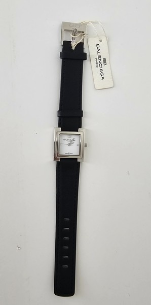 Reloj Balenciaga de mujer nuevo funcionando