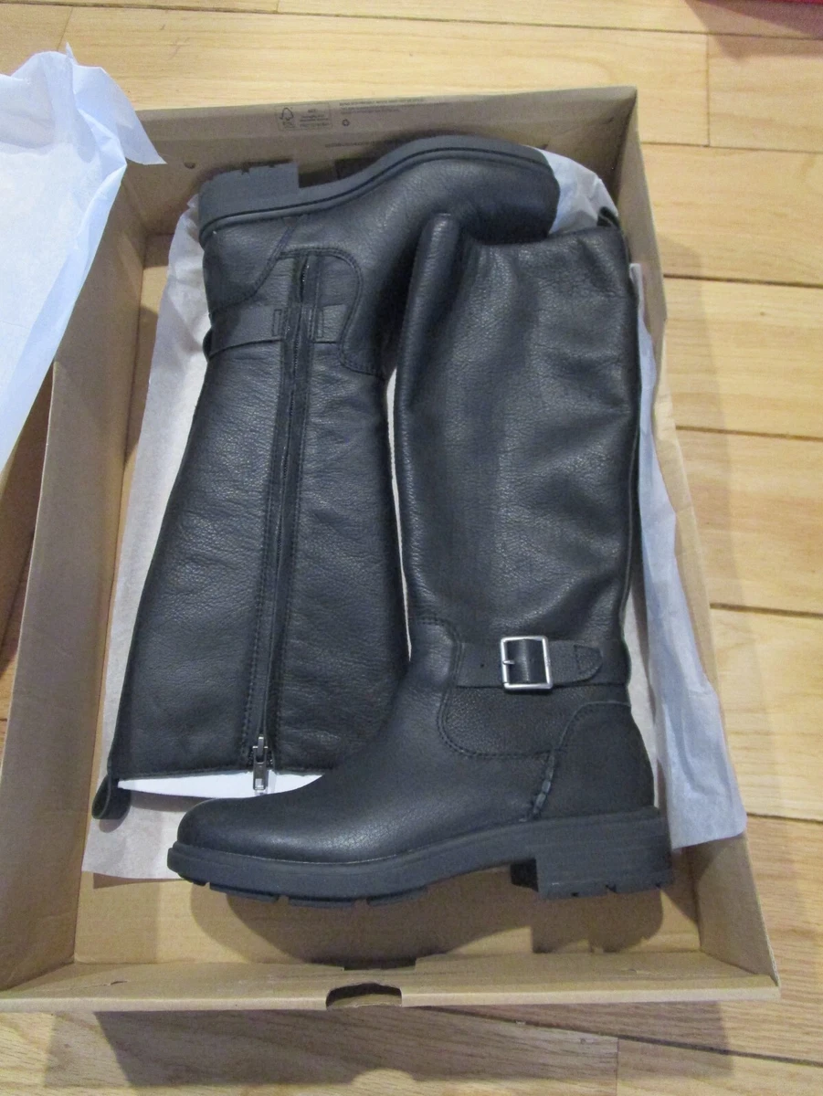 Ugg riding 2025 boots black