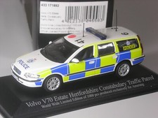 (KI-02-38) Minichamps 433171892 Volvo V70 Estate Police UK in 1:43 in OVP