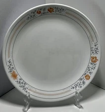 Apricot Grove Corelle 10-1/4” Dinner Plate Corning in Excellent Used Condition