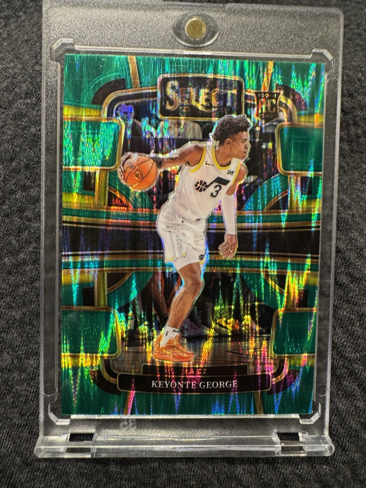 2023-24 Panini Select - Concourse Keyonte George #75 Green Shock Prizm (RC)