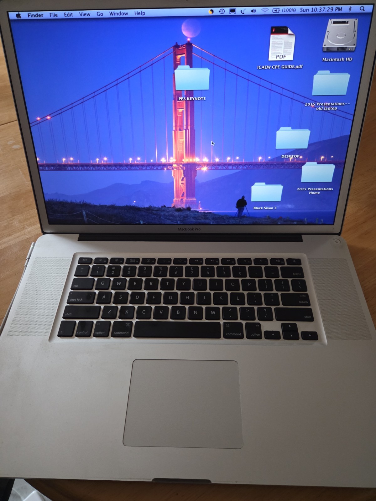 WORKING Apple MacBook Pro 17" Mid 2010 A1297 Intel i7 2.66 GHz 8GB RAM 500GB HDD