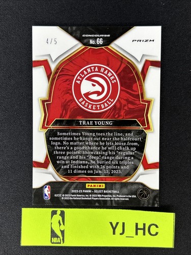 TRAE YOUNG 2022-23 Panini Select #66 Concourse Green FOTL # /5 SSP - Picture 3 of 3