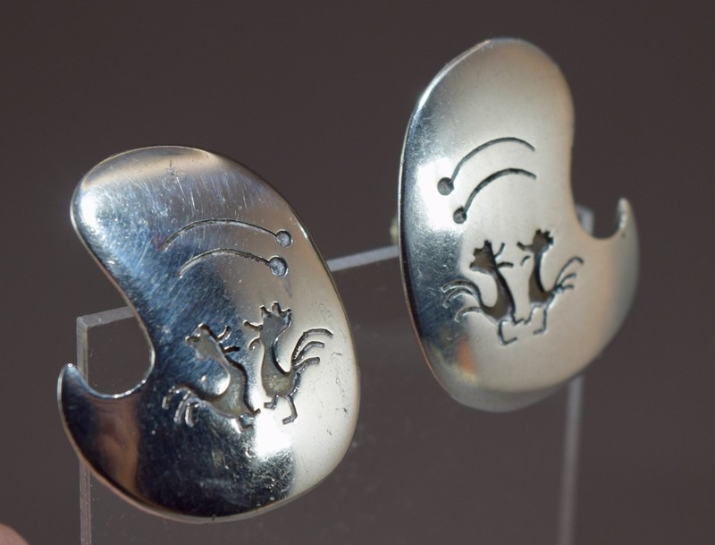 VTG STERLING SILVER MEXICO MODERNIST ROADRUNNER BIRD SCREW BACK EARRINGS SIGN JS