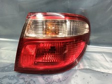 265545M529 HECKLEUCHTE RECHTS / 1792238 FÜR NISSAN ALMERA II N16 1.5