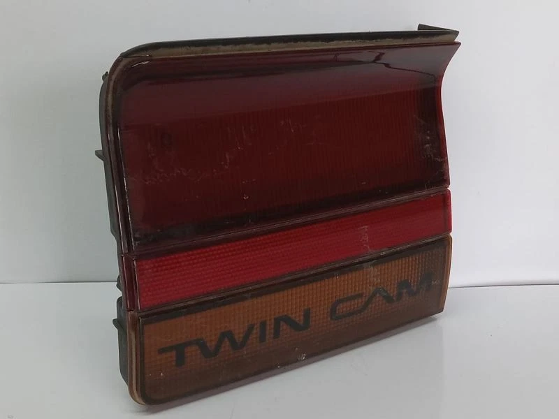 Right Inner Lid Mounted Tail Light SC2 Fits 91-94 SATURN S SERIES 21021042 - Image 2 of 4