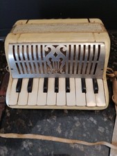 VINTAGE Barera Venezia Castelfidardo ? Baby Accordion Mio Mao