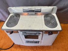 Q  Vintage Empire Little Lady Electric Toy Oven with Rare Peach Enamel Stove Top