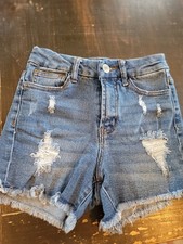 Rue 21 Curvy High Rise Shortie Distressed Denim Shorts Size 0